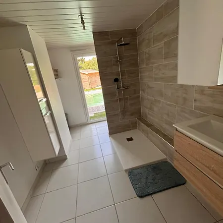 Le Miroir Des Bois Holiday home Pornic